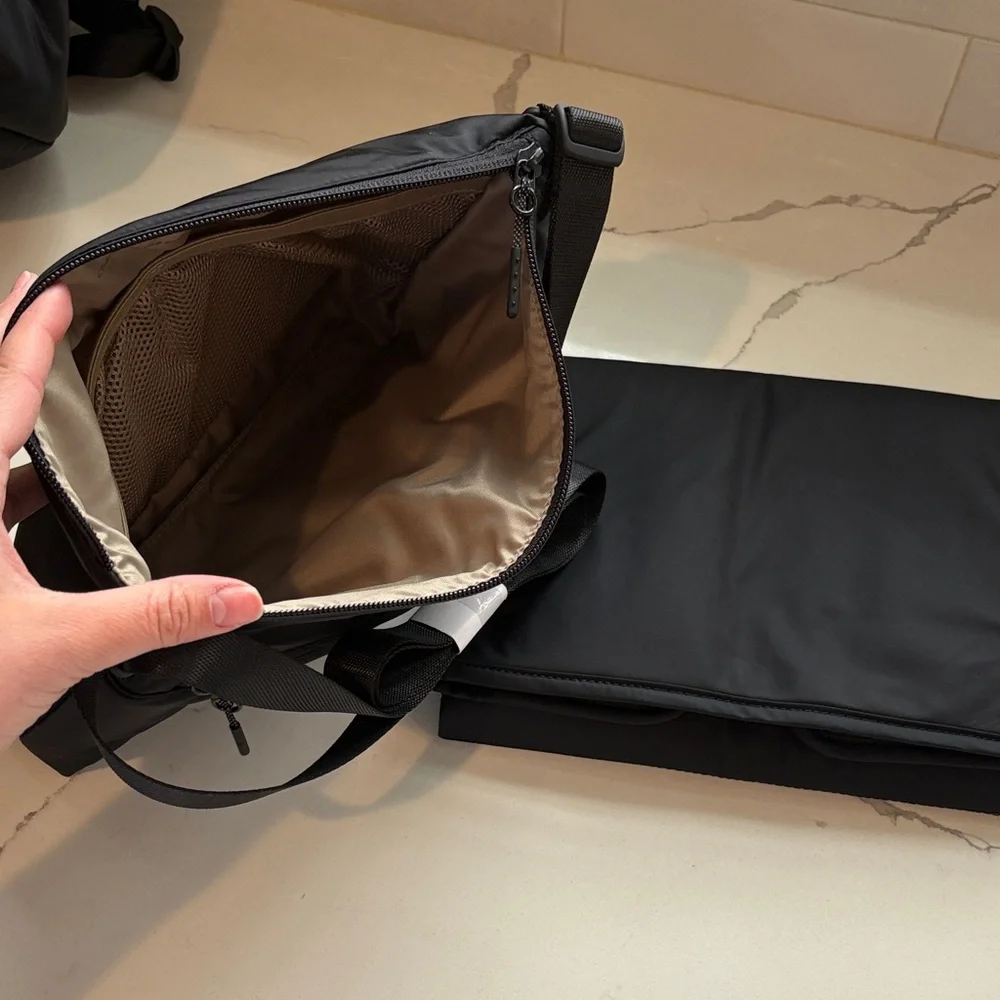 lululemon athletica new parent Black Backpack and Pouch - Picture 8 of 8